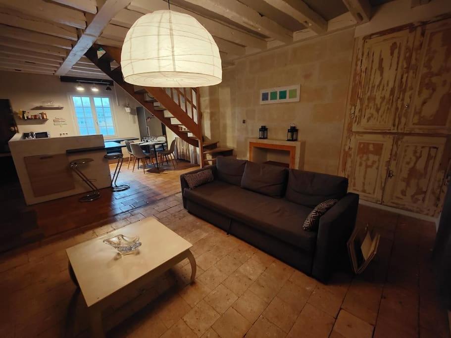 トゥールCharmant Duplex Rue Colbertアパートメント エクステリア 写真